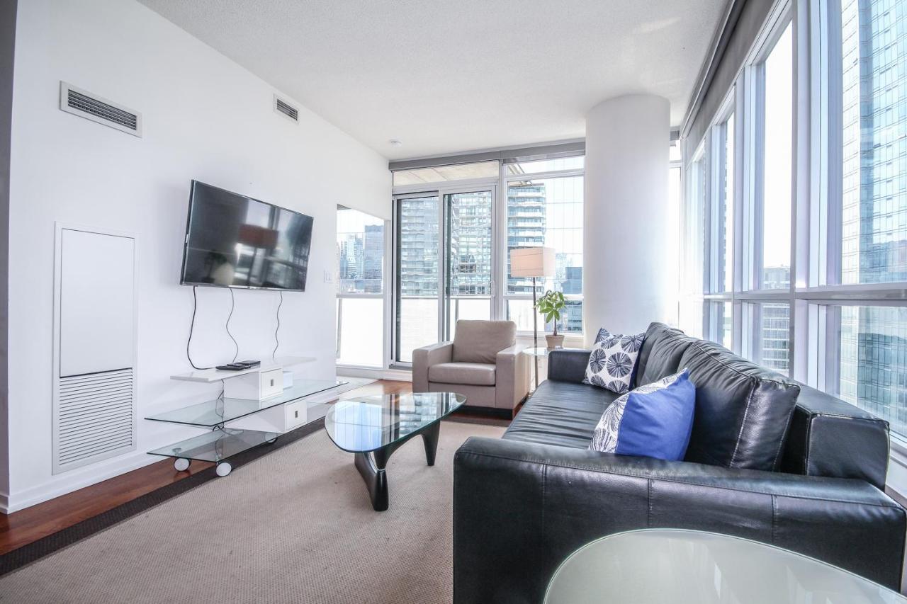 Sarkar Suites - Maple Leaf Square Toronto Exteriör bild